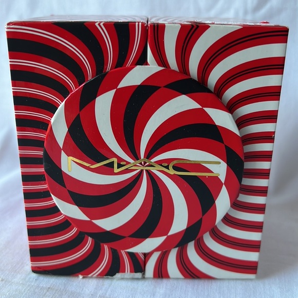 Mac Lipstick 5 piece Multi Color New - Picture 9 of 16